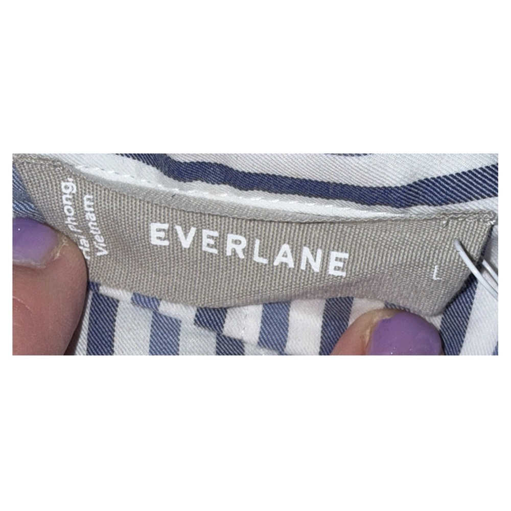 Everlane - Blue & White Striped Button-Up Classic Cotton Top - Size Large - Picture 4 of 7